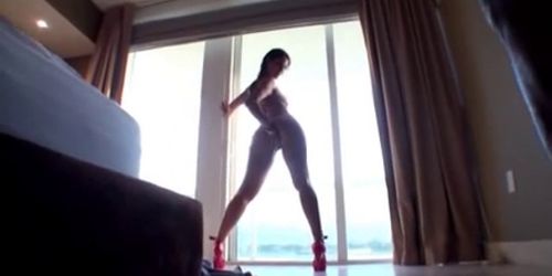 Mami Culo Grande -Nice Latin Babe