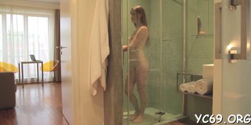 Dirty brunette argentina gets amazed by big pole