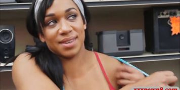 Ebony gym trainer sells her equipment and banged by paw