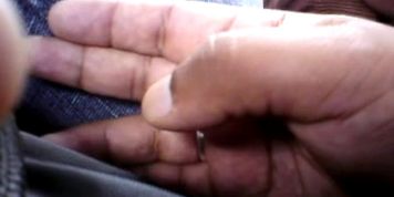 GROPED LEG OF BEAUTIFUL GIRL ON THE BUS