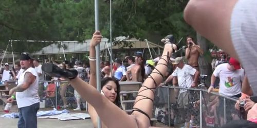 Nudes A Poppin 2oi2 Classical