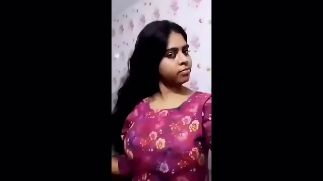 Surprise nude show of Bengali chubby girlfriend