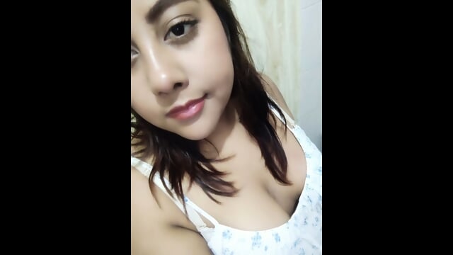 Puta mexicana dulce tetona