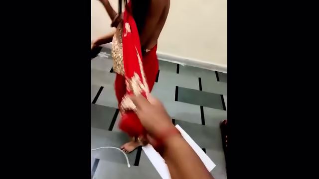 Indian Girlfriend Ko Rakahil Bhanake Mmu Mein Lund Khusaya