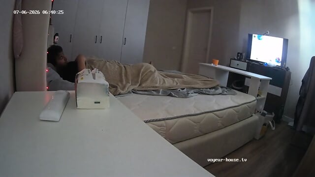 Bedroom camera at Deslond reallifecam apartment at Voyeur House -o2