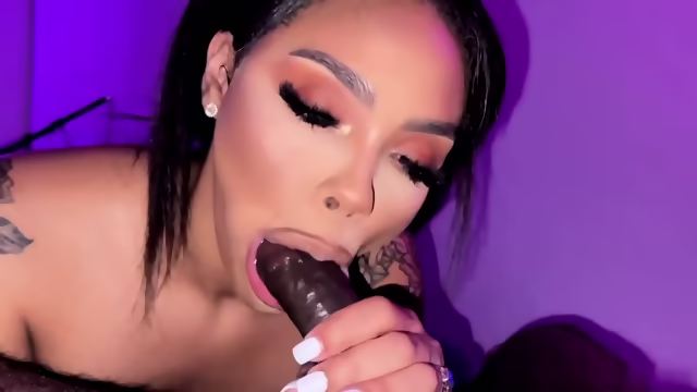 Latina With Nice Lips Shows Off On BBC