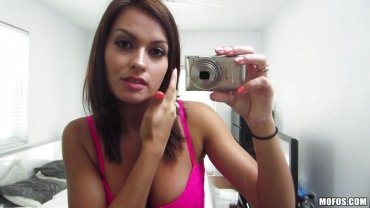 Mofos - perfect bodied babe gives a great head