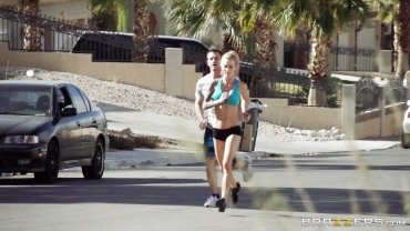 Brazzers - Busty And Athletic Blonde Stretches Her Limits - ...
