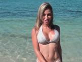 Latina hottie gets cunt teased in POV close-up outdoor