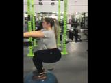 Girl with a big ass in the gym