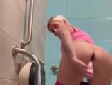 Zoie B Masturbating At The Public Gym