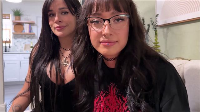 Dazzling Alex Adams - threesome porn - Family Therapy XXX
