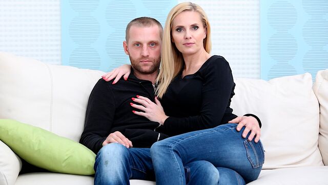 Blowjob xxx with well-formed Klara New from Do The Wife