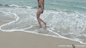 kissicouple - Sex On The Beach SiEpi Masturbation on public beach