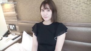 2 hours until my husband comes home... A fair-skinned, baby-faced wife with a huge butt that stands out. My husband doesn't pay me any attention, so I'm cheating on him [Uncensored]