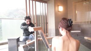 558KRS-i7i A Married Woman In The Prime Of Cheating You