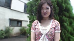 Milf in Love - Hairy Japanese milf - Episode oi
