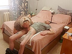 Stepmom Gives Blowjob To Get A Mouthful Of Cum