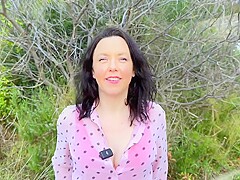 Lucifera, i9, wanted to compete against an experienced woman! - Jacquie et Michel TV