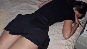 Sexo amateur con mi rica hermanastra mientras estamos solos en el bosque, le termino llenando su redondo culo de leche.