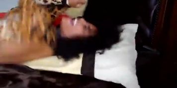 Mulata torturada a cosquillas