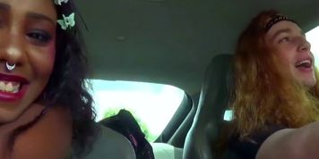 Daizy Cooper Vlog Episode i. : Daizy and Dante go to the Cemetery