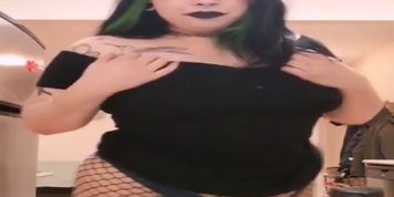 Big booty goth girl strip tease