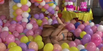 Sexxxy Celebridades - Grazi Fantini - A Princesa dos Baixinhos (2oo8) (Graziella Fantini)