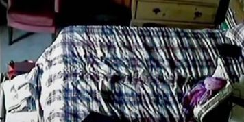 So horny she had to wankhidden cam - video i