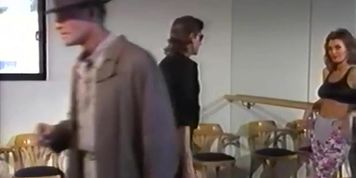 Rear scene i (Rachel Ryan)