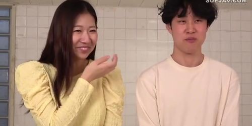 Sis & Step Brother Play Sex Game Challenge