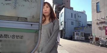 SW547 Kyoko Maki, Rina Ayana, Yua Imai Busty Married Woman On A Crowded Bus! 2 Uncensored - Kyouko Maki