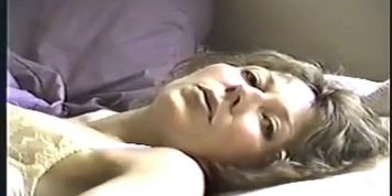 Nympho orgasmic MILF loves fuck and final swallow