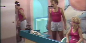 Pumping Flesh (i986) - Classic Movie (Erica Boyer, Lois Ayres, Nina Hartley)