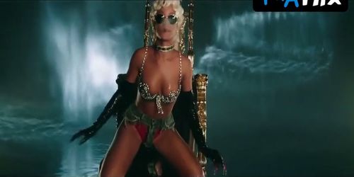 Rihanna Thong, Underwear Scene in Pour It Up