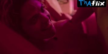 Raquel Villar Breasts Scene in Dom