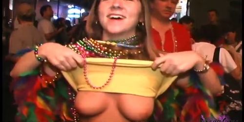 Horny Party Girls Drop Their Pants & Spread Their Pussies