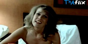 Ava Readdy Sexy Scene in Las Vegas Lady
