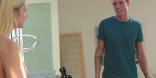 learning how to fuck from mommy canadian hardcore italian public