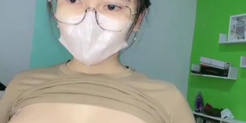 (TELEGRAM : PUKZE ) Trio Cewek Lesbi Saling Barbar Endingnya Omek