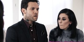 Tattooed goth milf and babe get banged
