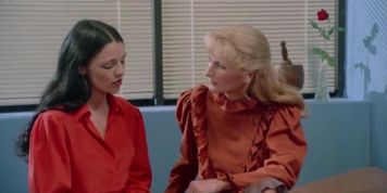Retro Burnett & Blonde Lesbian Coworkers Pussy Lick Screw (Lili Marlene)