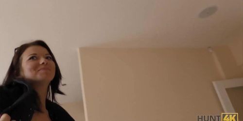Hunt4K. Sexy Lady Forgets About Her Nerdy Boyfriend When Meets Rich Male