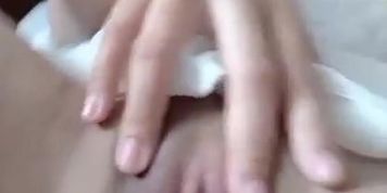 THAI GIRL IS SO HORNY