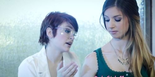 Massage loving busty babes licking pussies