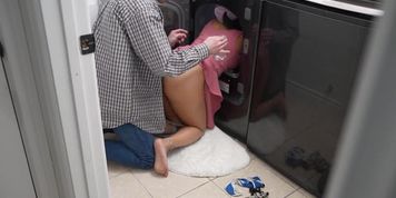Asian Stepsister Stuck In Dryer (Jackie Knight, Jada Kai)