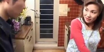 48yr Hairy Japanese Milf Sucks