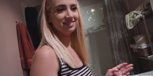 Sweet hot chick Sierra Nicole loves big hard dick