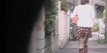 Lovely Japanese skank receives very fast sharking treatment