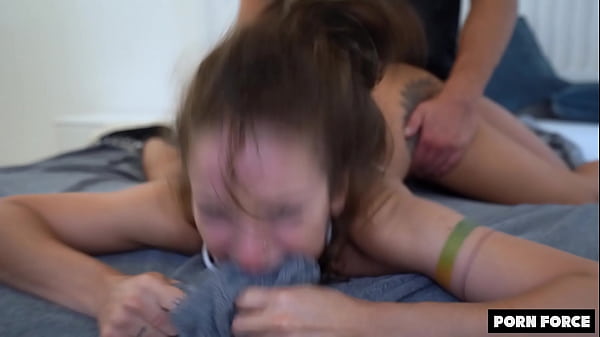 A LAS CHICAS BUENAS LE GUSTA EN BRUTO - Recopilación de jóvenes adictas al sexo folladas duro y sin piedad